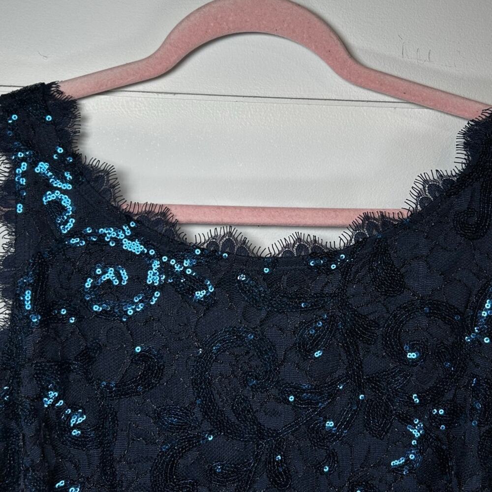 Marina Cocktail Dress Navy Blue Lace Sequin Embellishments V-Neck Size 10 - Picture 2 of 10